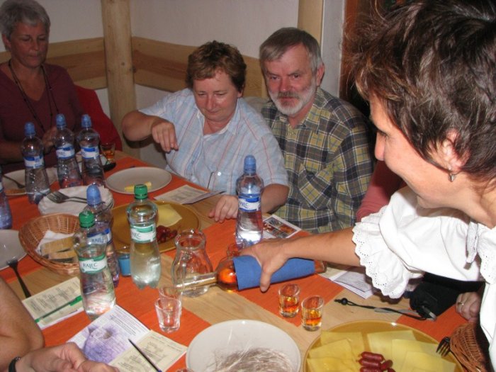 Studium na fakultě pálení a slivovicových věd|Valašské království pro skupiny