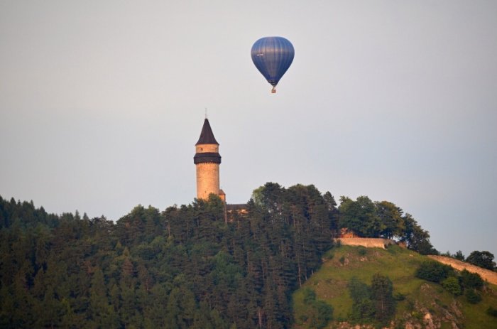 Vzduchoplavba - let balonem|Česko a Morava pro skupiny a firmy
