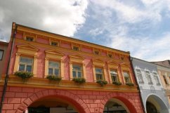 S fotoaparátem za krásami lidové architektury Valašska|Valašské království pro jednotlivce