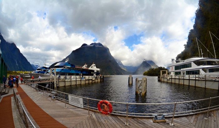 NOVÝ ZÉLAND - MILFORD SOUND, VYHLÍDKOVÉ PLAVBY|Nový Zéland pro skupiny