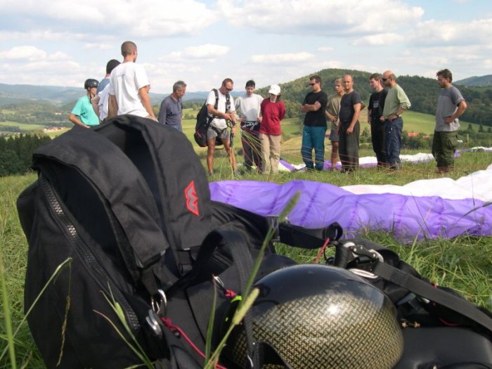Roztáhněte svá křídla - seznámení s paraglidingem|Valašské království pro jednotlivce