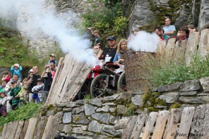 To NEJ z muzea v Bruntále - Hrad Sovinec, Zámek Bruntál, Kosárna Karlovice|Česko a Morava pro skupiny a firmy
