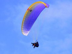 Zimní tandem paragliding na Javorovém|Česko a Morava pro skupiny a firmy