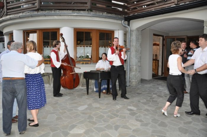 To nej z pod Radhoště s Hotelem Troyer**** v Trojanovicích|Valašské království pro skupiny