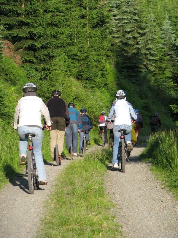 Výlet na horské koloběžce či na kole - Pustevny a okolí|Valašské království pro jednotlivce