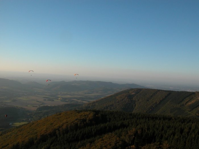 Škola paraglidingu na Javorovém – sedmidenní základní kurz|Česko a Morava pro jednotlivce