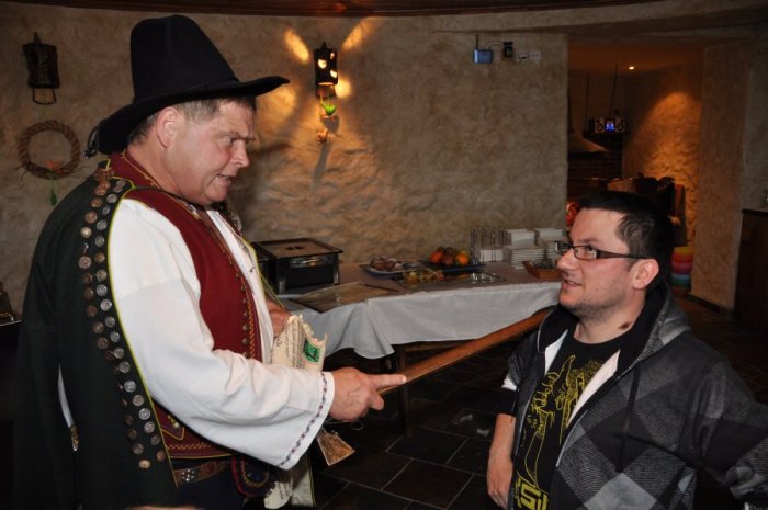 Královský program pod Trúbou s komfortním ubytováním u Holubů|Valašské království pro skupiny