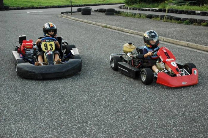 Motokáry - jízdy na motokárách v Beskydech|Česko a Morava pro skupiny a firmy