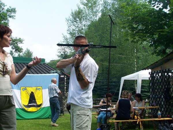 Do terče si střel jako Vilém Tell|Česko a Morava pro jednotlivce