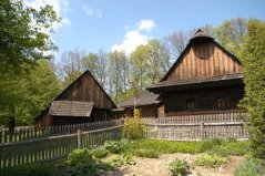 S fotoaparátem za krásami lidové architektury Valašska|Valašské království pro jednotlivce