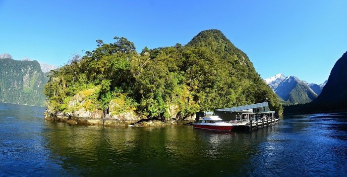 NOVÝ ZÉLAND - MILFORD SOUND, VYHLÍDKOVÉ PLAVBY|Nový Zéland pro skupiny